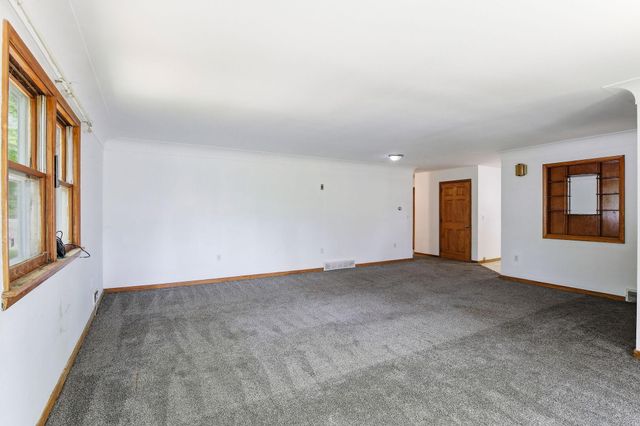 1180 Main Street S, Pine City, MN 55063