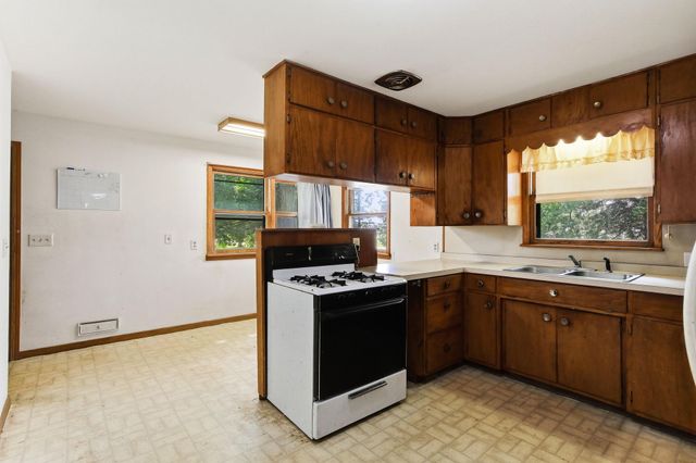 1180 Main Street S, Pine City, MN 55063