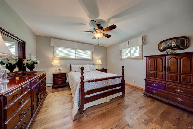 403 S Second Avenue, Holland, IN 47541