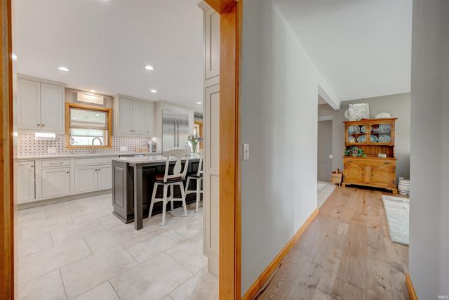 403 S Second Avenue, Holland, IN 47541