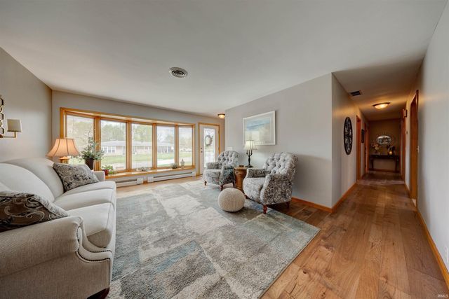 403 S Second Avenue, Holland, IN 47541