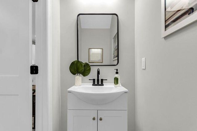 110 Farm Road A, Goose Creek, SC 29445