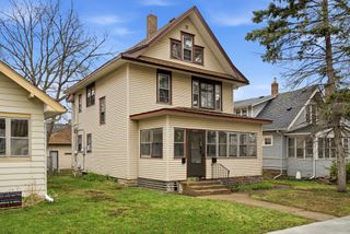 1259 Charles Avenue, Saint Paul, MN 55104