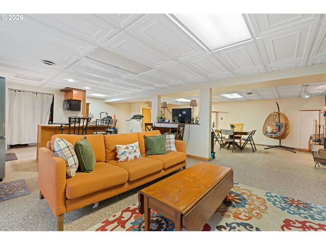 451 ELK CREEK Rd, Chehalis, WA 98532