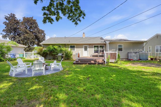 6435 Bryant Avenue N, Brooklyn Center, MN 55430