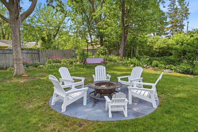 6435 Bryant Avenue N, Brooklyn Center, MN 55430