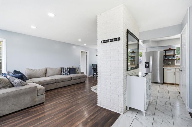 6435 Bryant Avenue N, Brooklyn Center, MN 55430