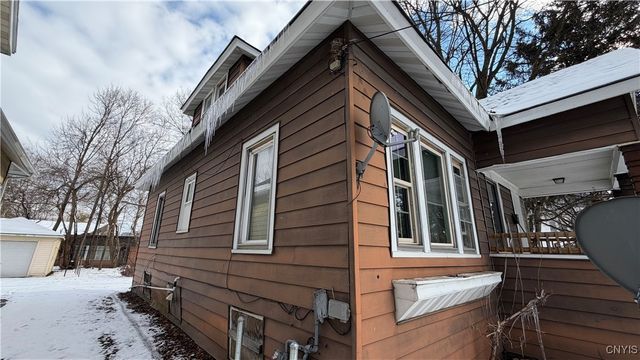 243 Palmer Avenue, Syracuse, NY 13207
