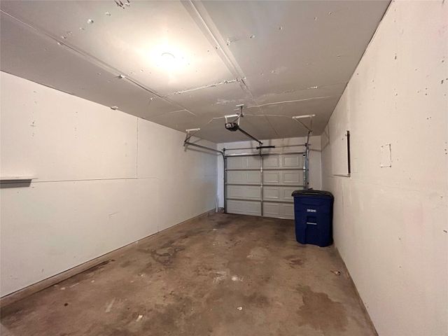 9221 Kempler DR A, Austin, TX 78748