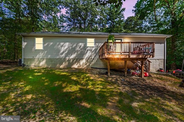 7462 BUCHANAN DR, King George, VA 22485
