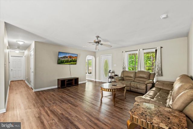 7462 BUCHANAN DR, King George, VA 22485