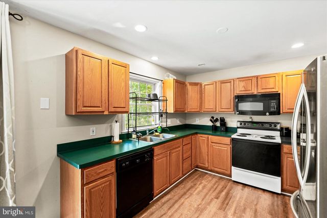 7462 BUCHANAN DR, King George, VA 22485