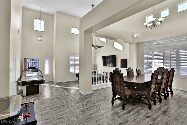 6830 Stone Meadows Avenue, Las Vegas, NV 89142