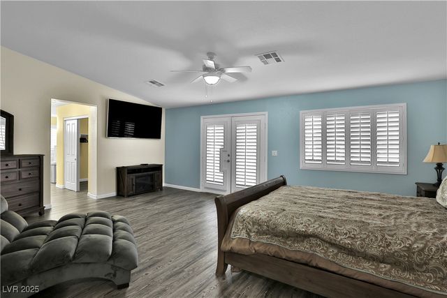 6830 Stone Meadows Avenue, Las Vegas, NV 89142