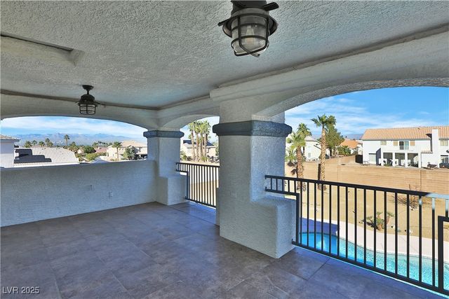 6830 Stone Meadows Avenue, Las Vegas, NV 89142