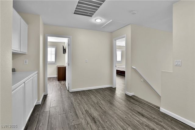 6830 Stone Meadows Avenue, Las Vegas, NV 89142