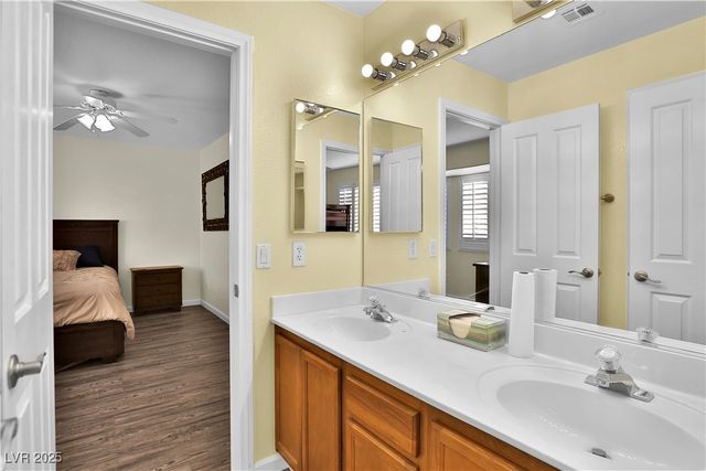 6830 Stone Meadows Avenue, Las Vegas, NV 89142