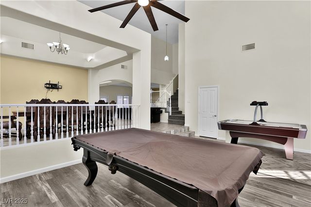 6830 Stone Meadows Avenue, Las Vegas, NV 89142