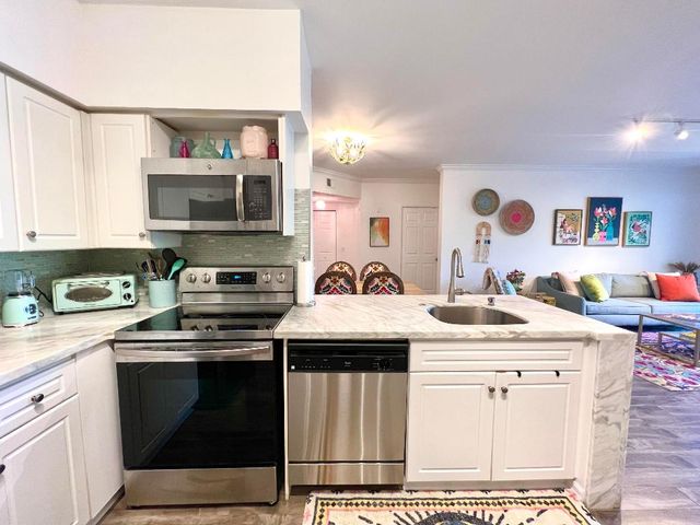 3307 Tuscany Way 3307, Boynton Beach, FL 33435