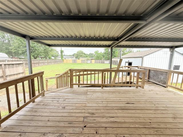 16318 Towering Oaks Trail, Magnolia, TX 77355
