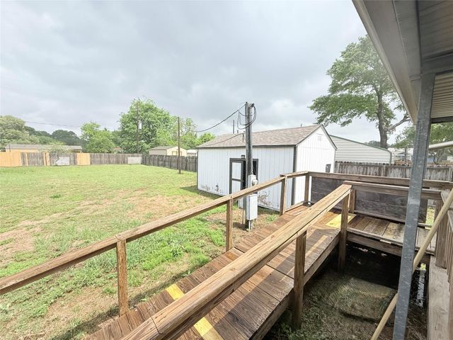 16318 Towering Oaks Trail, Magnolia, TX 77355