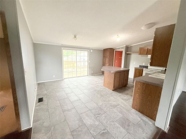 16318 Towering Oaks Trail, Magnolia, TX 77355