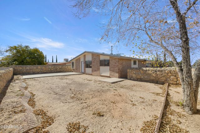 9836 ISAAC Drive, El Paso, TX 79927