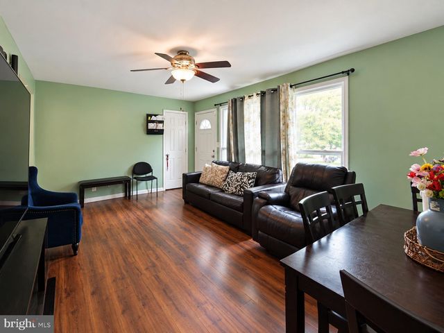 6426 INLET ST, Hyattsville, MD 20784