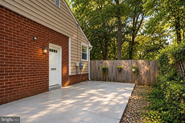 6426 INLET ST, Hyattsville, MD 20784