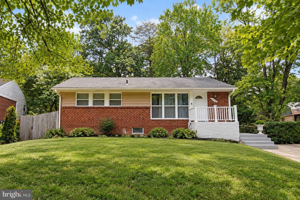 6426 INLET ST, Hyattsville, MD 20784