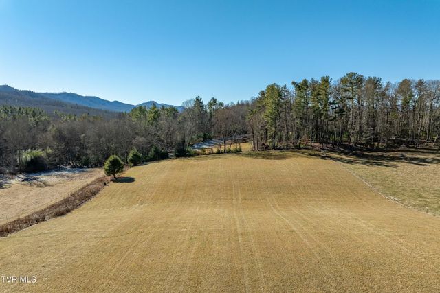 1738 Harbin Hill Road, Mountain City, TN 37683