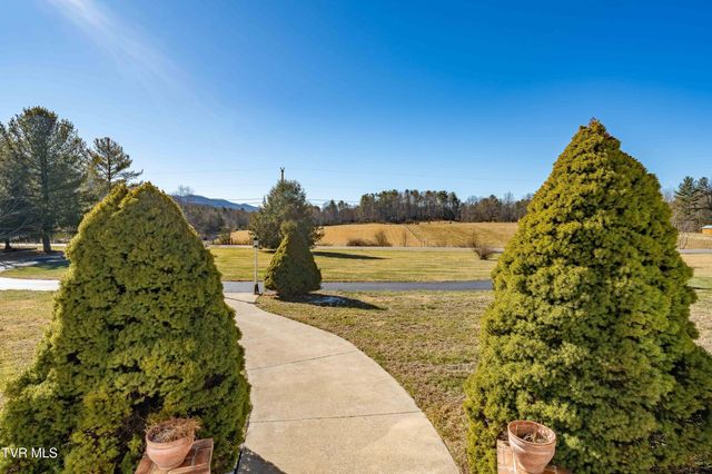 1738 Harbin Hill Road, Mountain City, TN 37683