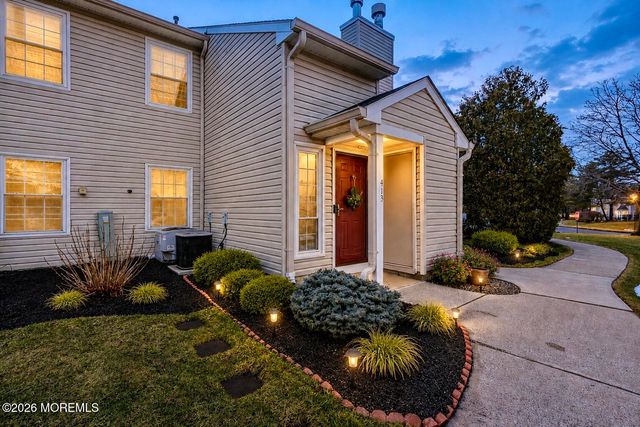 413 Yorkshire Place, Morganville, NJ 07751