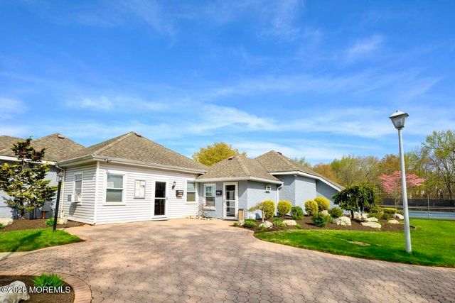 413 Yorkshire Place, Morganville, NJ 07751