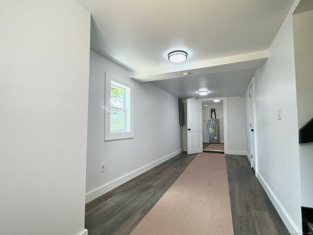 22 Hemlock Trail, Newtown, CT 06482