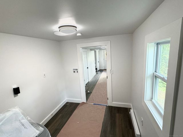 22 Hemlock Trail, Newtown, CT 06482