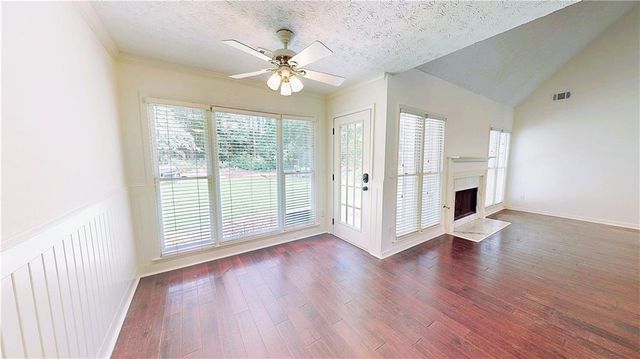 1881 Flowering Drive, Grayson, GA 30017