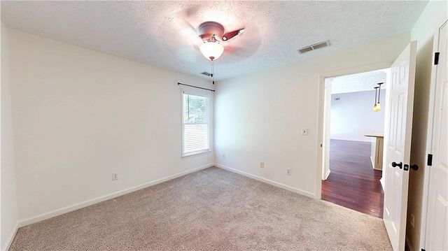1881 Flowering Drive, Grayson, GA 30017