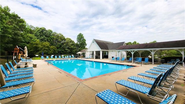 1881 Flowering Drive, Grayson, GA 30017
