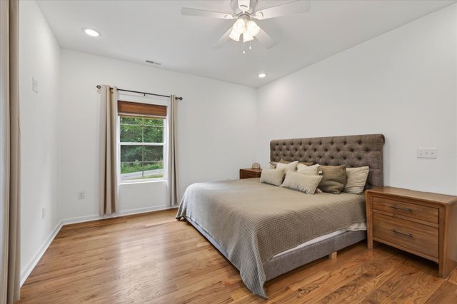 115 Dale Ln, Dover, TN 37058