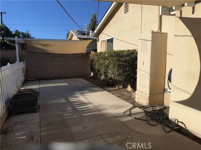 288 Royal Coach, Pomona, CA 91767