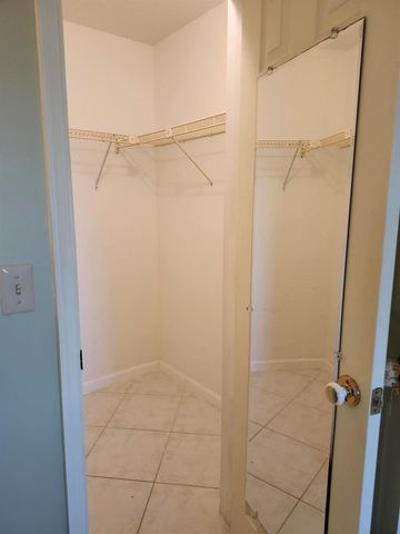 230 NE 26th Avenue 408, Boynton Beach, FL 33435
