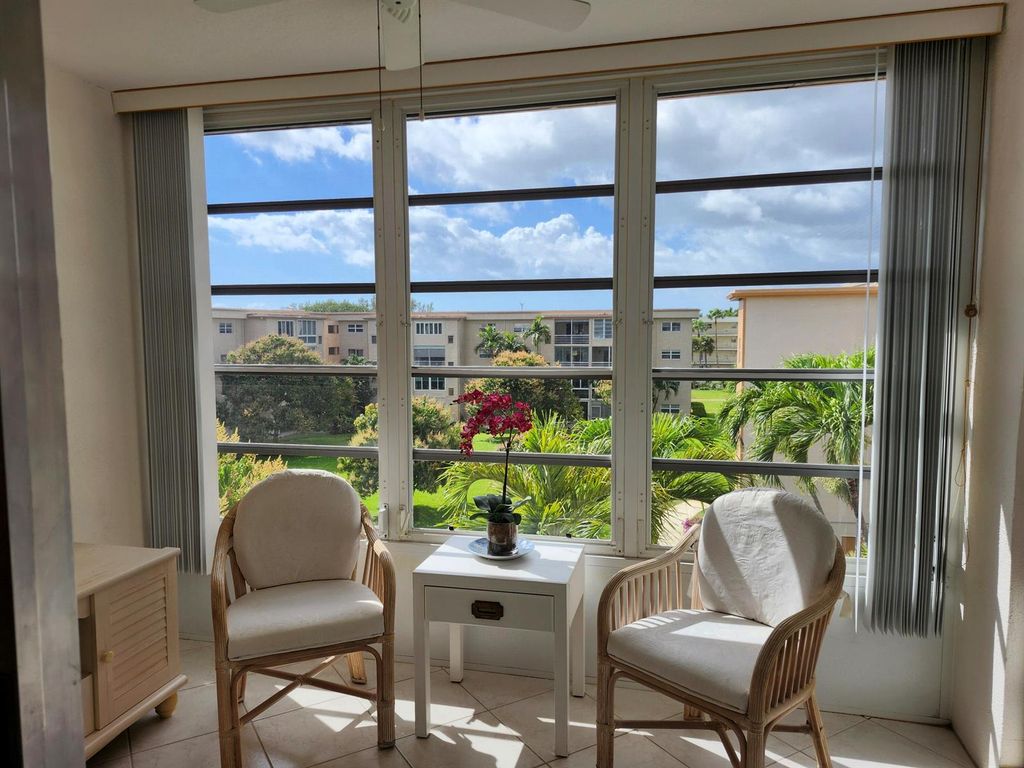 230 NE 26th Avenue 408, Boynton Beach, FL 33435