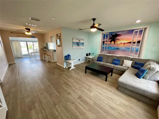 309 BRYN MAWR ISLAND, Bradenton, FL 34207