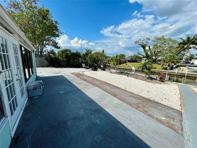309 BRYN MAWR ISLAND, Bradenton, FL 34207