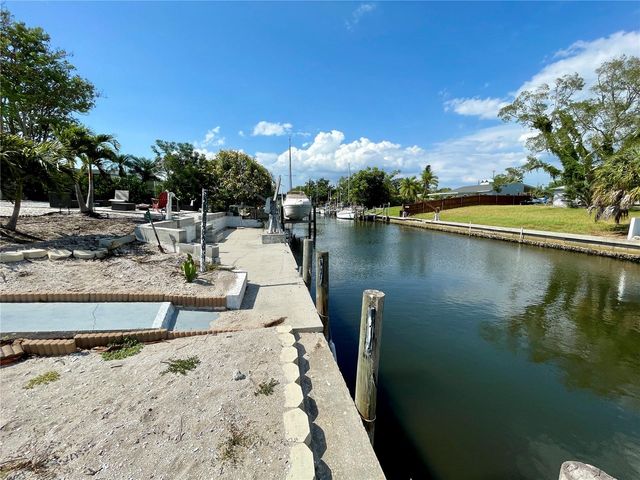 309 BRYN MAWR ISLAND, Bradenton, FL 34207