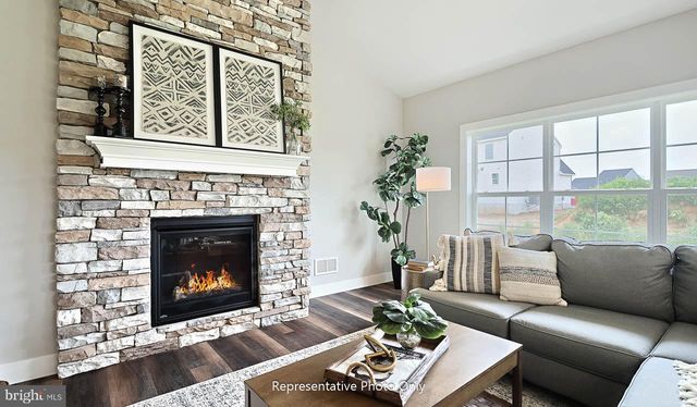 181 MORNING DR, Ephrata, PA 17522
