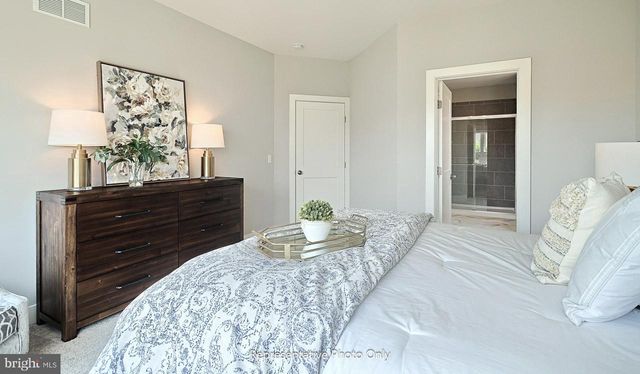 181 MORNING DR, Ephrata, PA 17522