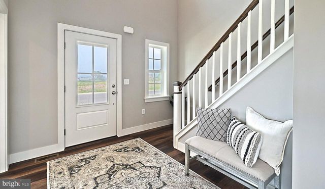 181 MORNING DR, Ephrata, PA 17522