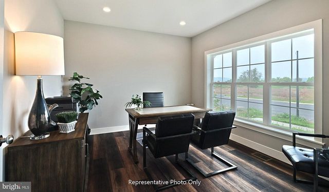 181 MORNING DR, Ephrata, PA 17522